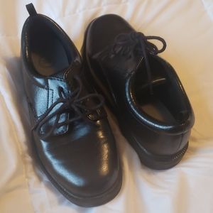 Boys size 1 shoes - like new! Dress shoes
